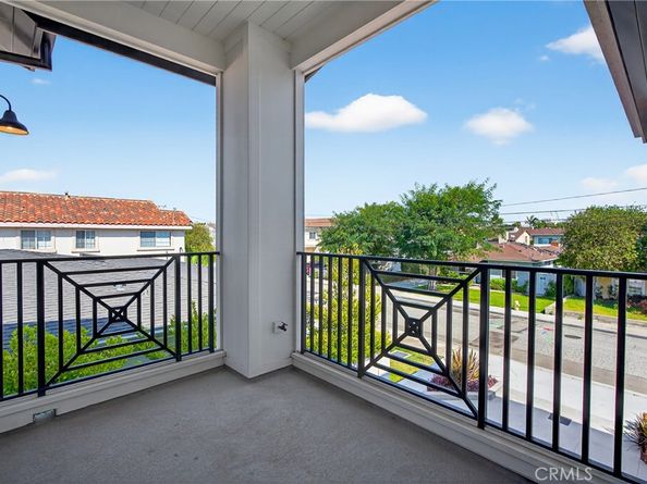 2216 Bataan Road A, Redondo Beach CA 90278