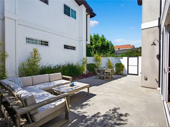 2216 Bataan Road A, Redondo Beach CA 90278