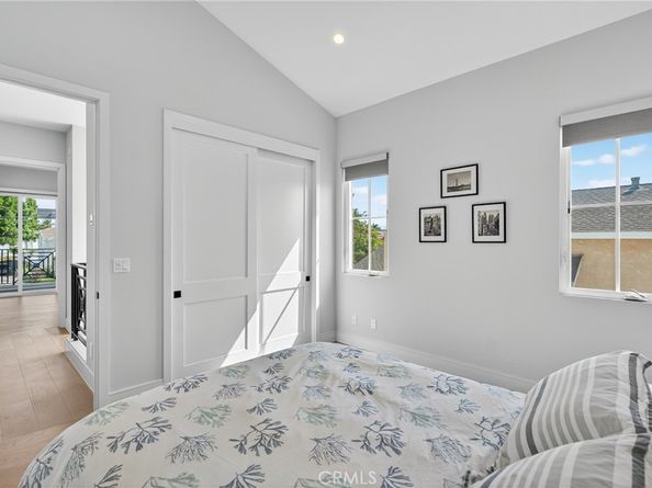 2216 Bataan Road A, Redondo Beach CA 90278