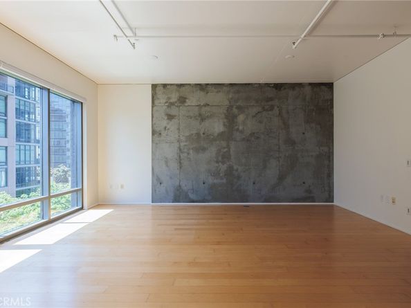1100 S Hope Street 911, Los Angeles CA 90015
