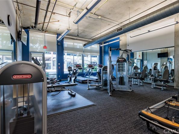 1100 S Hope Street 911, Los Angeles CA 90015