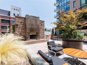 1100 S Hope Street 911, Los Angeles CA 90015