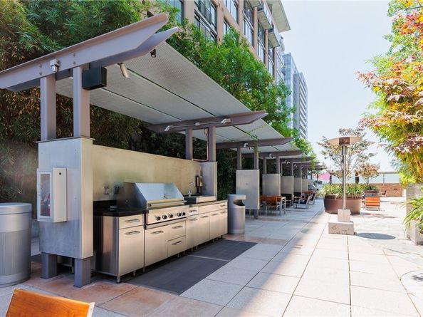 1100 S Hope Street 911, Los Angeles CA 90015