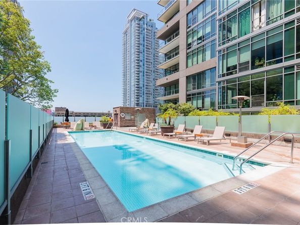 1100 S Hope Street 911, Los Angeles CA 90015