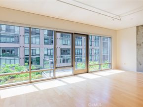 1100 S Hope Street 911, Los Angeles CA 90015