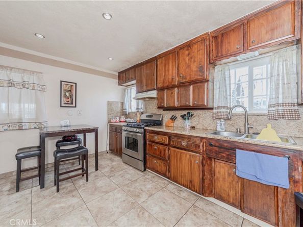 641 W Spruce Street, Compton CA 90220