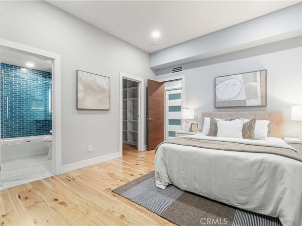 8566 Hollywood Boulevard, Los Angeles CA 90069