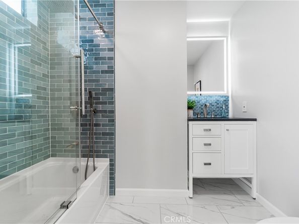 8566 Hollywood Boulevard, Los Angeles CA 90069