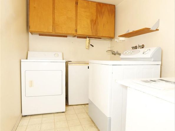 13006 Jefferson Avenue, Hawthorne CA 90250