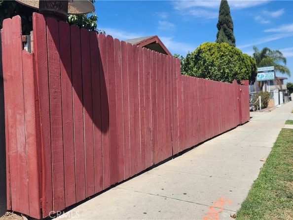 1105 Cherry Ave, Long Beach CA 90813