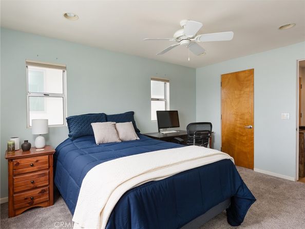 209 41st, Manhattan Beach CA 90266