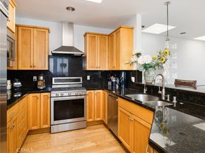 209 41st, Manhattan Beach CA 90266
