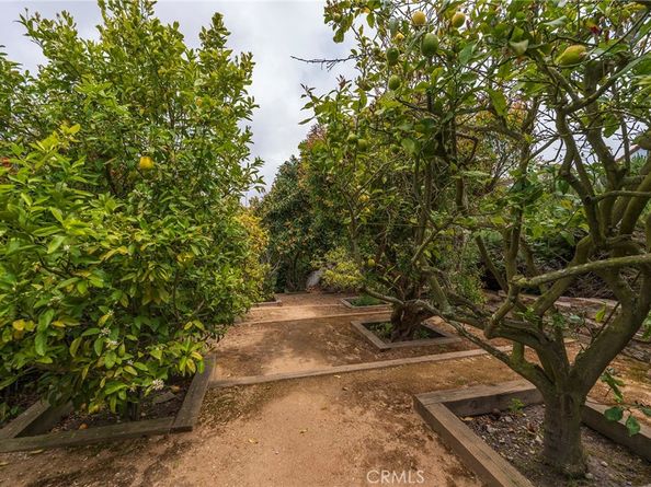 23 Country Meadow Road, Rolling Hills Estates CA 90274