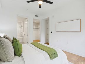 3981 Moore Street 101, Los Angeles CA 90066