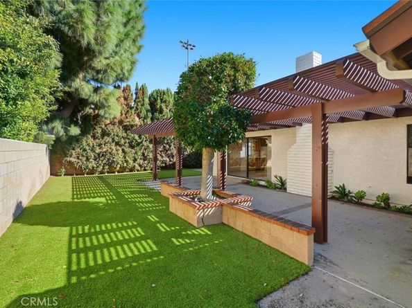 2709 Orange Avenue, Torrance CA 90501