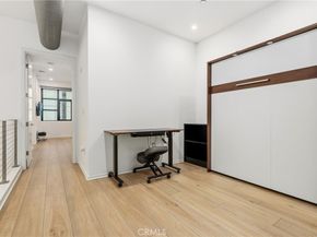 133 The Promenade N 118, Long Beach CA 90802