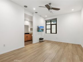 133 The Promenade N 118, Long Beach CA 90802