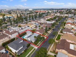 10525 S 8th Avenue, Inglewood CA 90303