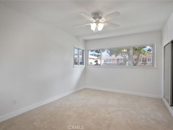 10525 S 8th Avenue, Inglewood CA 90303