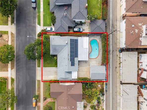 10525 S 8th Avenue, Inglewood CA 90303