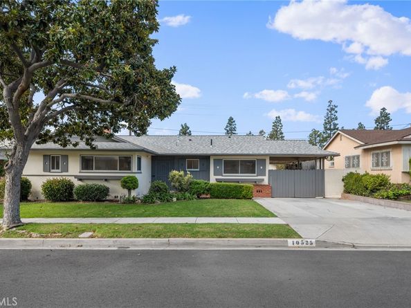 10525 S 8th Avenue, Inglewood CA 90303