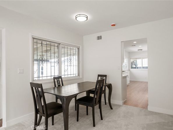 10525 S 8th Avenue, Inglewood CA 90303