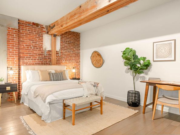 527 Molino Street 209, Los Angeles CA 90013