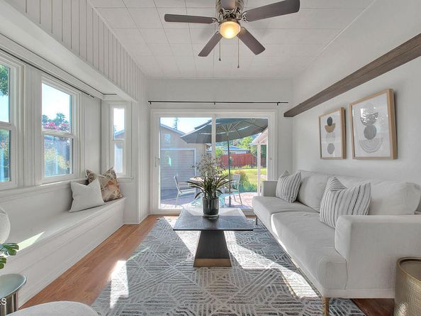 2117 N Madison Avenue, Altadena CA 91001