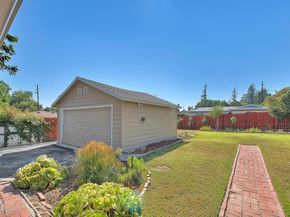 2117 N Madison Avenue, Altadena CA 91001