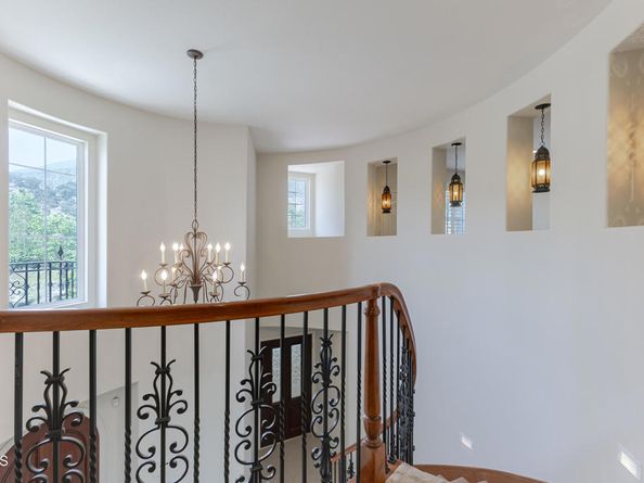 3911 Lilac Canyon Lane, Altadena CA 91001