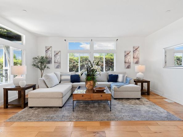 2653 W Avenue 35, Los Angeles CA 90065
