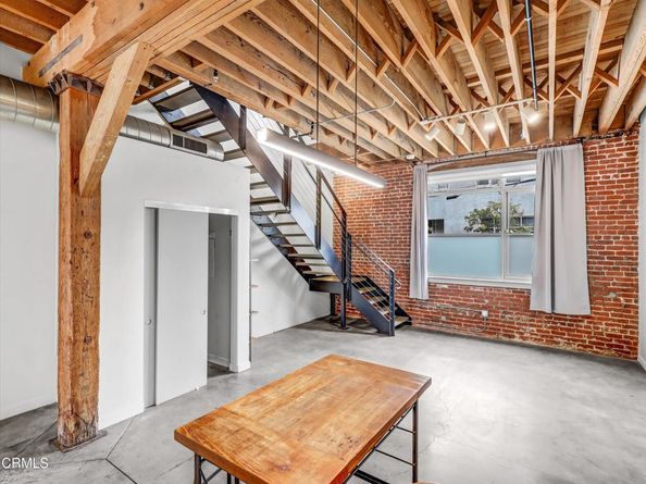 527 Molino Street 110, Los Angeles CA 90013