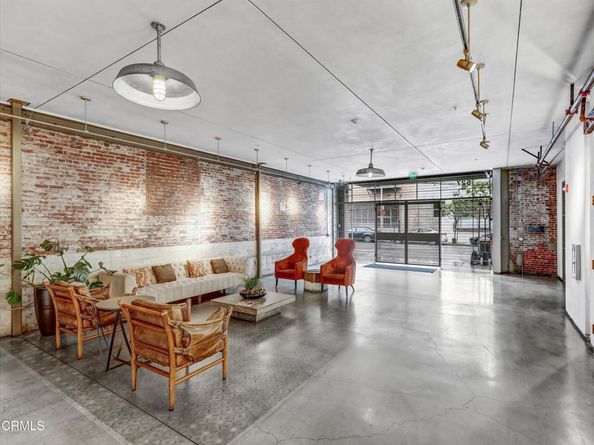 527 Molino Street 110, Los Angeles CA 90013