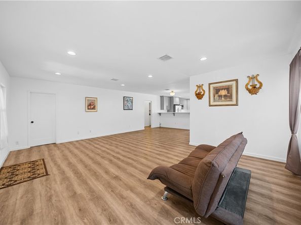 202 Mira Mar Avenue, Long Beach CA 90803
