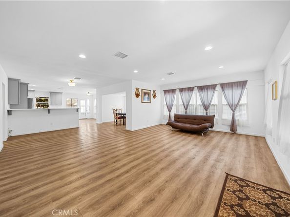202 Mira Mar Avenue, Long Beach CA 90803