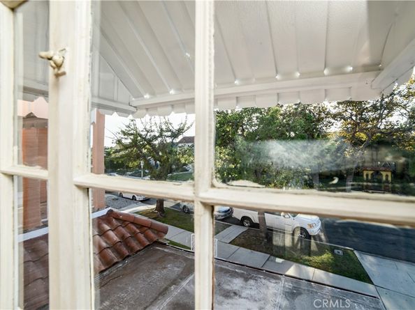 1036 S Citrus Avenue, Los Angeles CA 90019