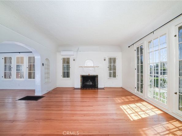 1036 S Citrus Avenue, Los Angeles CA 90019