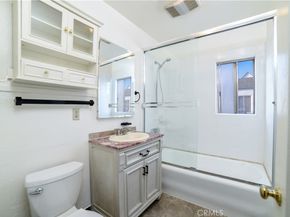 1036 S Citrus Avenue, Los Angeles CA 90019