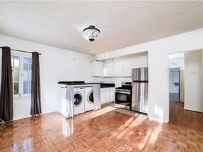 1036 S Citrus Avenue, Los Angeles CA 90019