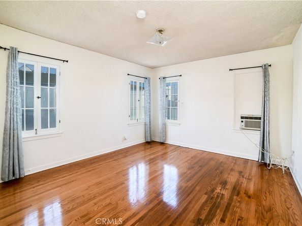 1036 S Citrus Avenue, Los Angeles CA 90019