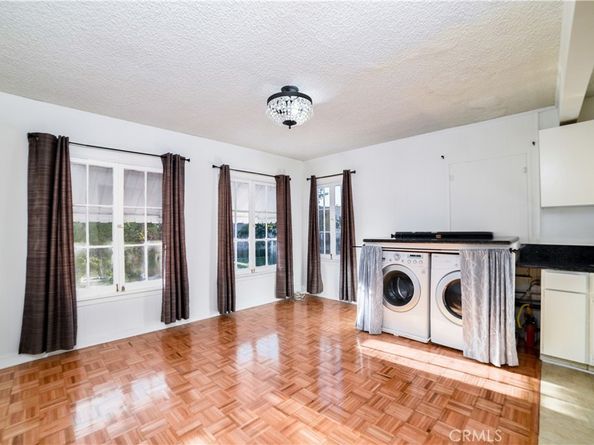 1036 S Citrus Avenue, Los Angeles CA 90019