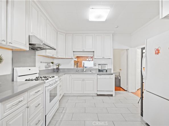 829 N Electric Avenue, Alhambra CA 91801