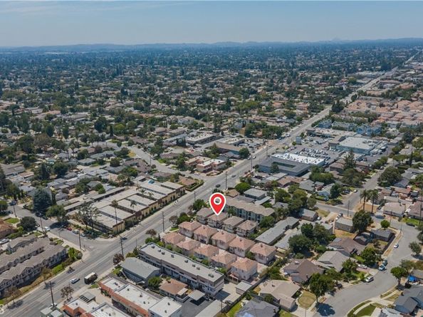 819 W Duarte Road, Monrovia CA 91016