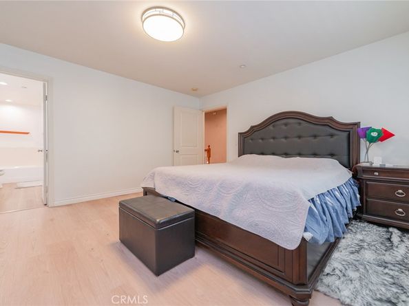 819 W Duarte Road, Monrovia CA 91016
