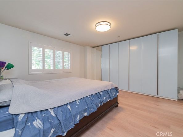 819 W Duarte Road, Monrovia CA 91016