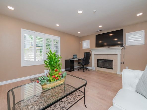 819 W Duarte Road, Monrovia CA 91016