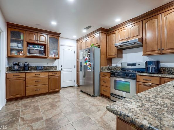 9678 Walker Court, Cypress CA 90630