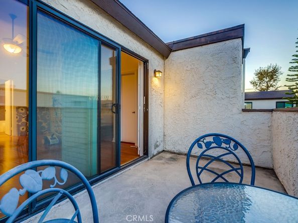 9678 Walker Court, Cypress CA 90630