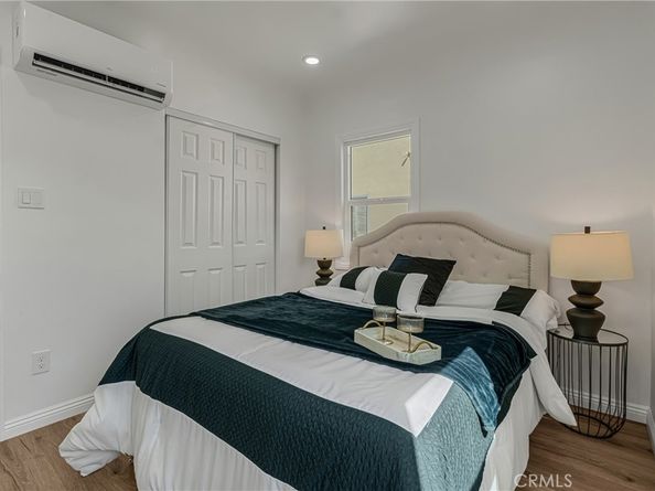 6010 Linden Avenue, Long Beach CA 90805