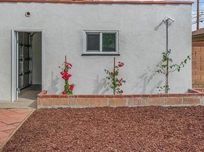 6010 Linden Avenue, Long Beach CA 90805